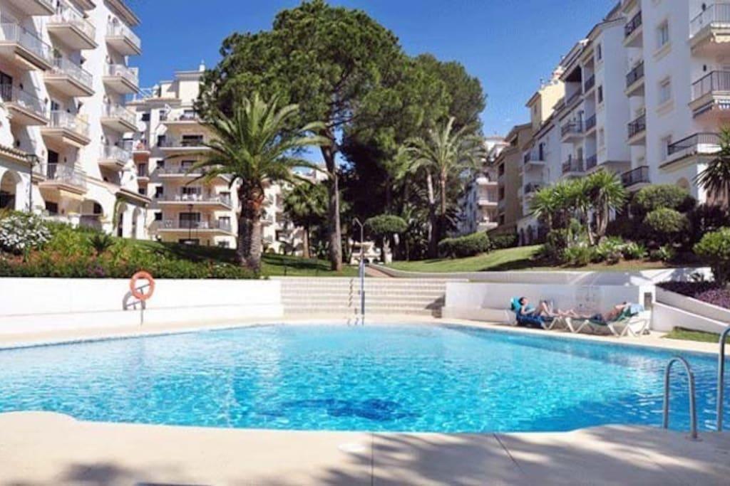 The Terrace Of Puerto Banus Beach Marbella Exterior foto
